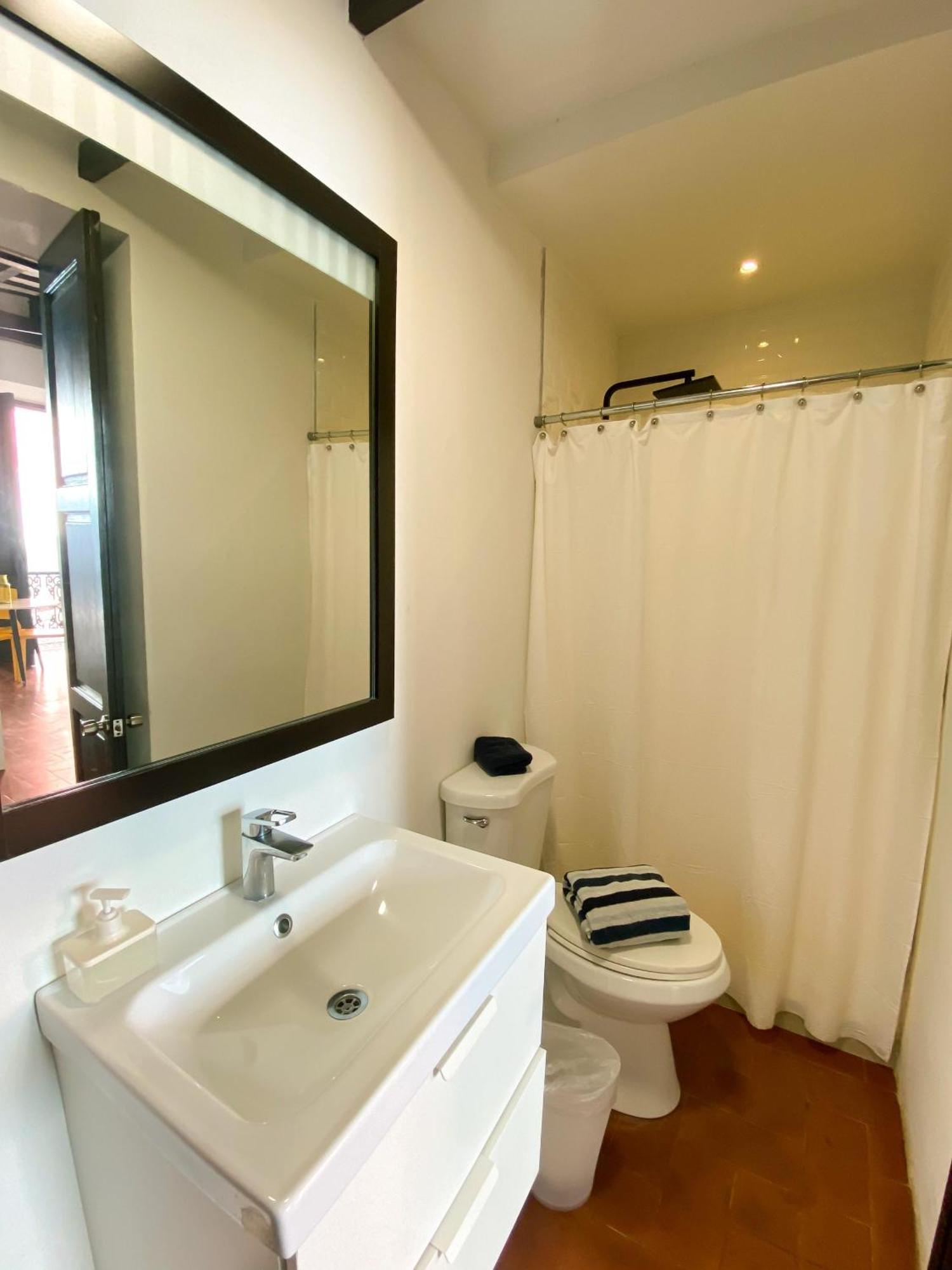 Apartamento Just Remodeled In Colonial Osj Unique Location Local Experience